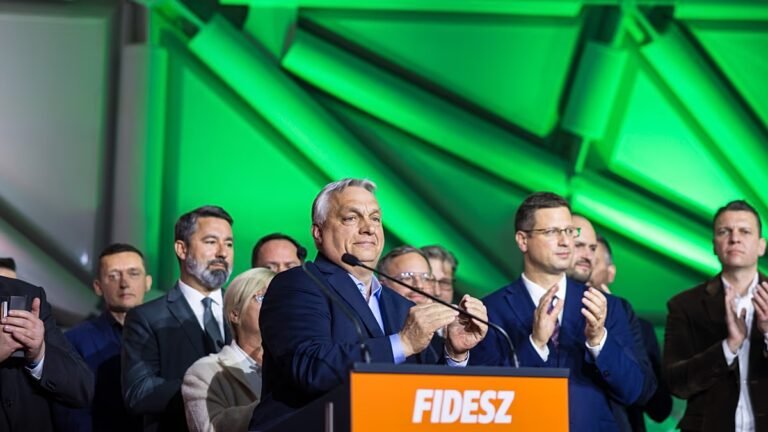 Nach Wahlniederlage: Orbán kündigt Rückzug aus Parlament und Neuaufstellung von Fidesz an