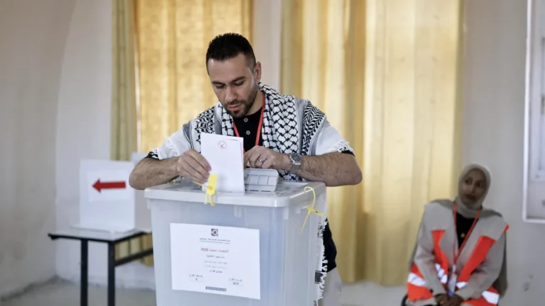 Palästinensische Gebiete: Erste Kommunalwahl im Westjordanland seit Beginn des Gazakriegs