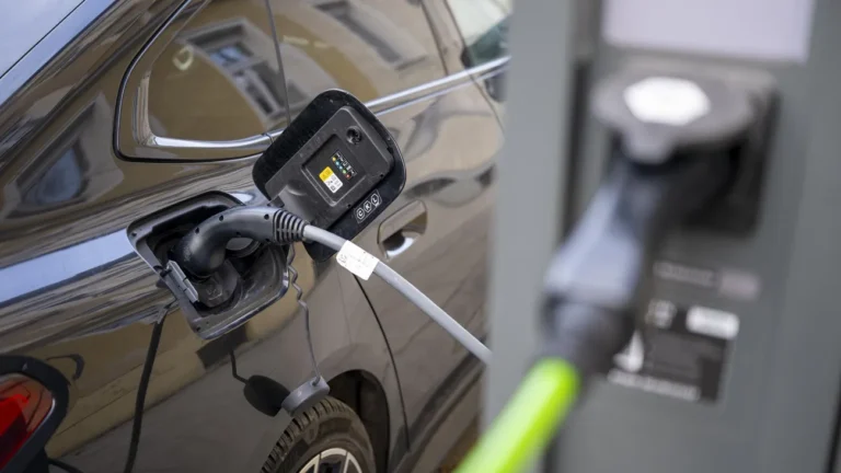 E-Mobilität: Mehr als 74 Millionen Autos weltweit fahren mit Elektroantrieb