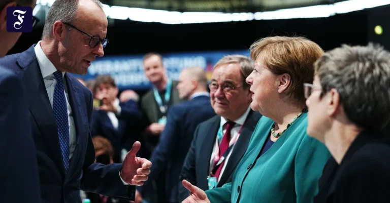 CDU-Parteitag: Merz mit starkem Ergebnis wiedergewählt