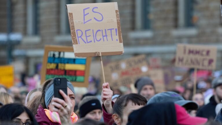 „Nur Ja heißt Ja“: EU-Parlament fordert strenge Definition von Vergewaltigung