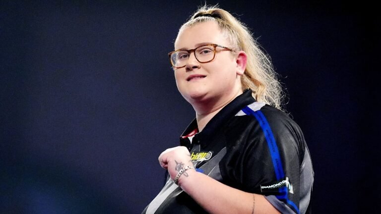 „Ich kann es nicht glauben“: Beau Greaves schreibt Darts-Geschichte