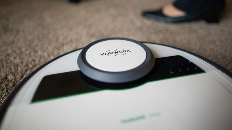 Saugroboter de facto unbrauchbar: Italiens Kartellwächter haben Vorwerk im Visier