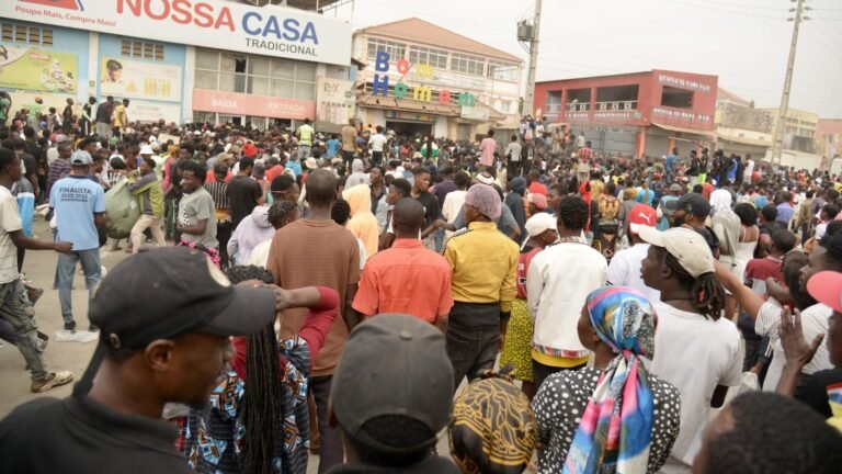 Viele Staaten immer stärker durch hohe Verschuldung belastet
