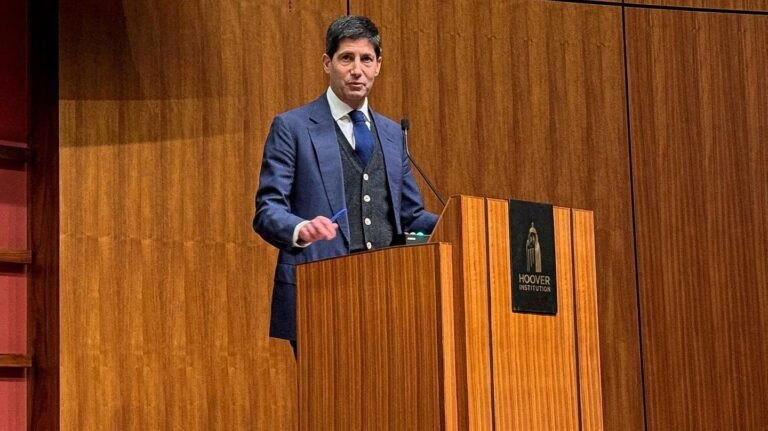 Fed-Falke oder Trump-Vertrauter – Wofür steht Kevin Warsh?