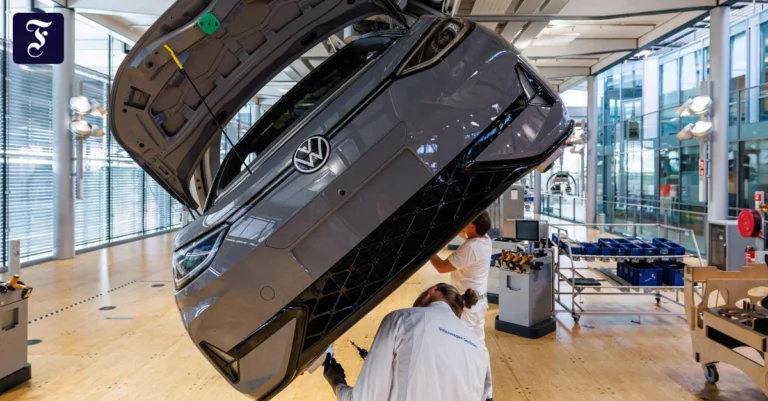 Häufigstes E-Auto: VW stößt Tesla vom Thron