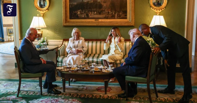 Liveblog USA unter Trump: Donald und Melania Trump empfangen König Charles und Königin Camilla