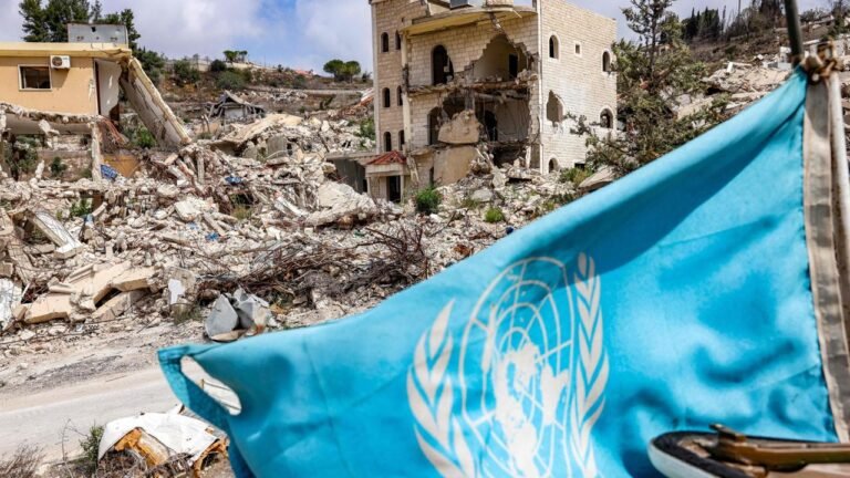 Helfer ohne Hilfe – die UN in der Finanzkrise