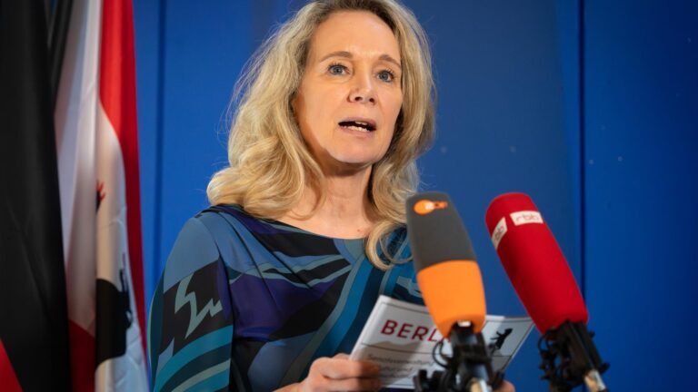 Berlins Kultursenatorin Wedl-Wilson tritt zurück