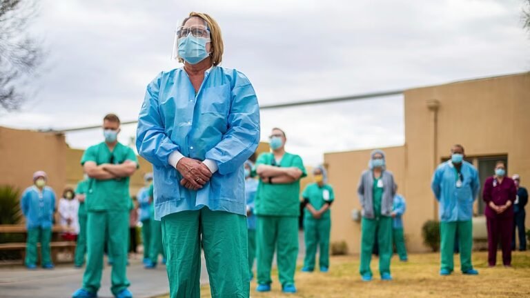 Unsichere Jobs und schlechte Pflegequalität treiben Pflegekräfte aus dem Beruf