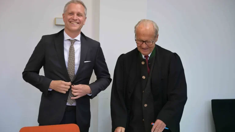 Landgericht München: «Hitlergruß»-Collage? AfD-Mann Bystron freigesprochen
