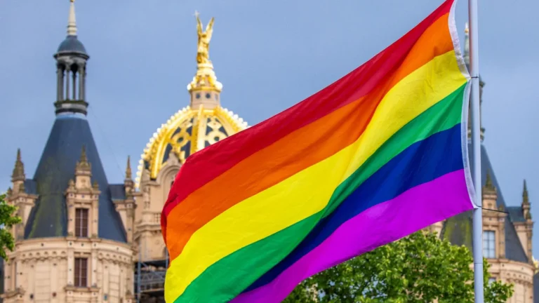 Diskriminierung: Anstieg gemeldeter queerfeindlicher Straftaten in MV