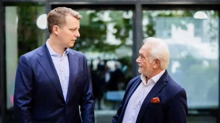Führungskampf in FDP: Höne zieht Kandidatur für FDP-Bundesvorsitz zurück
