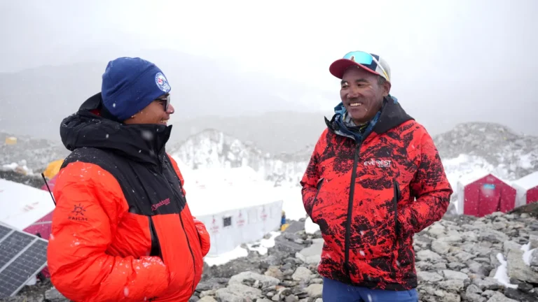 Bergsteigen: Bergführer Kami Rita Sherpa besteigt Mount Everest zum 32. Mal