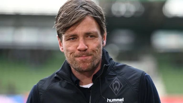 Fußball-Bundesliga: Saison zum Vergessen: Werder vor großem Umbruch im Sommer