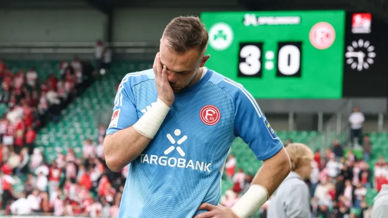 2. Fußball-Bundesliga: «Komplett verschissen»: Düsseldorf in der Drittklassigkeit