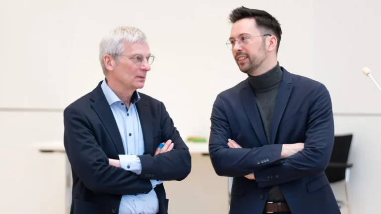 Ende des Zweiten Weltkriegs: Brandenburgs AfD-Fraktion zum 8. Mai: «Tag der Vernichtung»