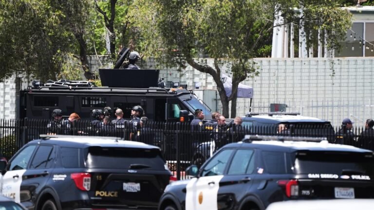Moschee-Attentäter von San Diego sollen Tat live ins Internet übertragen haben