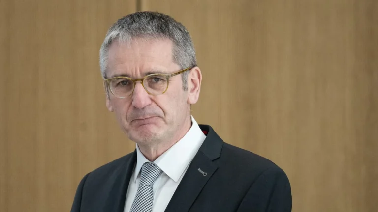 Jobwechsel: Hering zieht zurück und geht nicht zu Lottogesellschaft