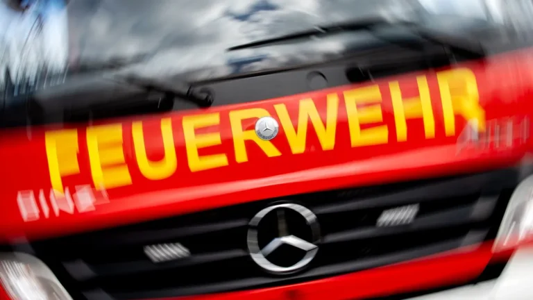 Unfälle: Zwei Tote bei Lkw-Unfall auf der A2 – Strecke gesperrt