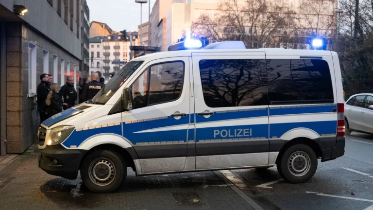 Häusliche Gewalt: Zwei Verletzte bei Messerangriff in Frankfurt-Oberrad