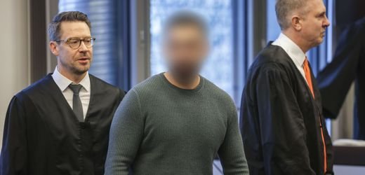 Remscheid: Raser zu lebenslanger Haft verurteilt – 19-Jährige getötet
