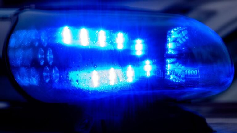 Unfälle: Zwölfjähriger bei Sturz mit E-Scooter schwer verletzt