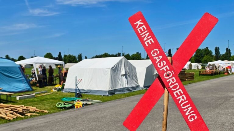 Klimaprotest: Demobündnis klagt gegen Verlegung von Auftaktkundgebung