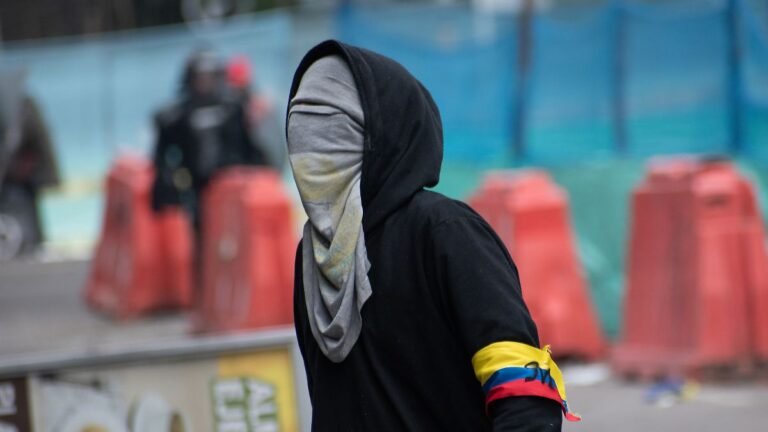Kolumbien: Dutzende Menschen sterben bei Guerillakämpfen