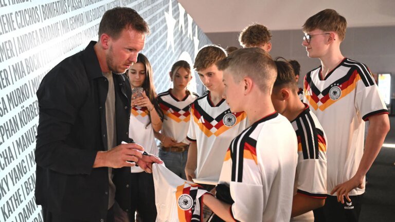 Kommentar: WM-Euphorie? Die Hoffnungen ruhen auf dem Geist von Winston-Salem – Sport