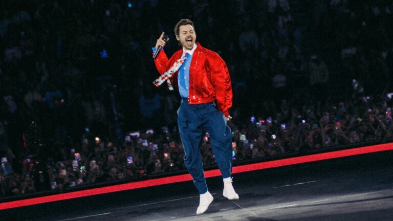 Harry Styles in Amsterdam: „Legt das Telefon weg und geht raus!“ – Kultur
