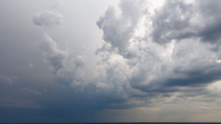 Wetter: Starke Gewitter – Experte: „Es müssen alle damit rechnen“