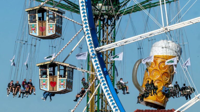 Streit um Zeltvergabe: Wie die Stadt das Oktoberfest in seiner bisherigen Form retten will