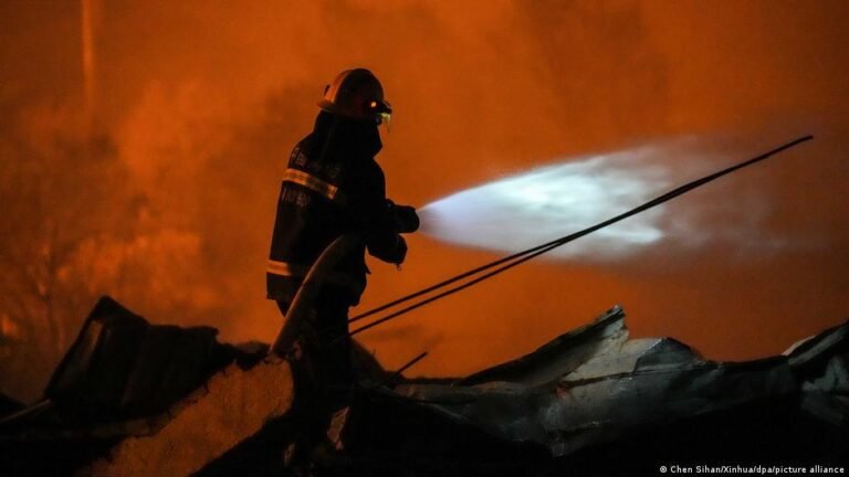 Chinas brandgefährliche Feuerwerksfabriken