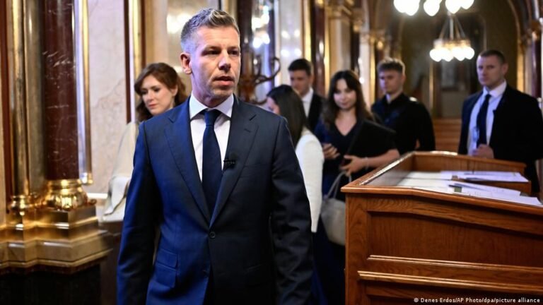 Ungarns neuer Premier sucht den Schulterschluss mit Polen