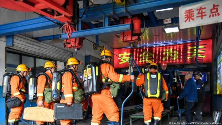Mindestens 90 Tote bei Minenunglück in China