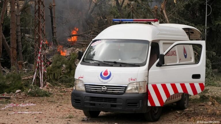 Mindestens zwölf Tote durch israelische Attacken