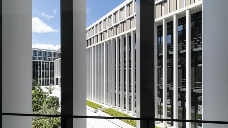 München: Neues Strafjustizzentrum am Leonrodplatz eröffnet – das ist der neue „Prunkpalast“ – München
