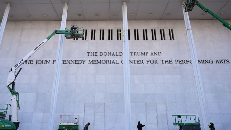 Namensstreit um Kennedy Center: Trump schmeißt nach heftiger Justizklatsche Vorstandsposten hin