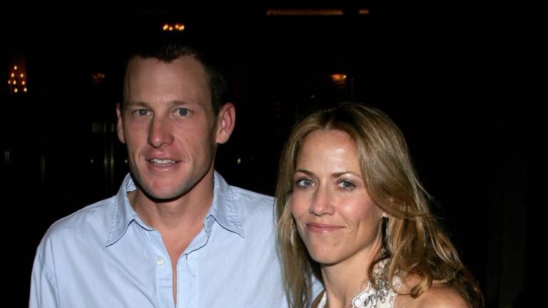 Krebsdiagnose und Trennung: Sheryl Crow erinnert sich an schwere Zeit