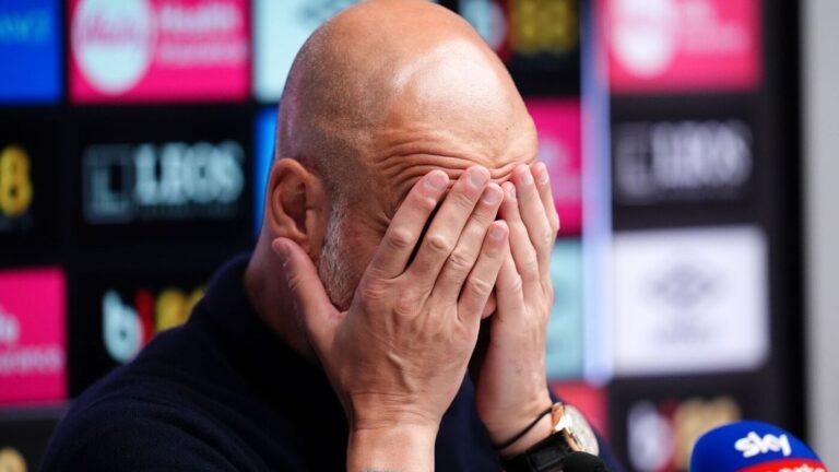 Nach zehn Jahren bei Man City: Guardiola befeuert Abschiedsgerüchte: „Schauen und reden“
