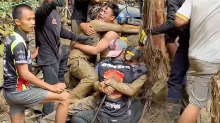 Laos Rettung: Gefangene Bergleute befreien sich aus Höhle – Panorama