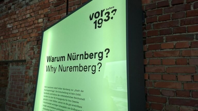 Nürnberger Dokuzentrum Reichsparteitagsgelände wiedereröffnet | tagesschau.de