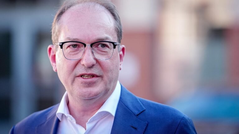 Dobrindt (CSU) ließ Kooperation mit Terrorregime in Afghanistan für Abschiebungen intensivieren