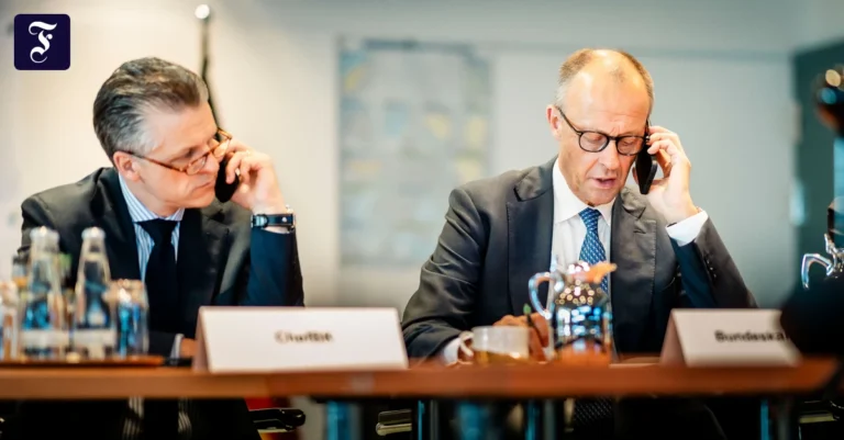 Liveblog Bundespolitik: Bundesregierung übt Reaktion auf mögliche Flugzeugentführung
