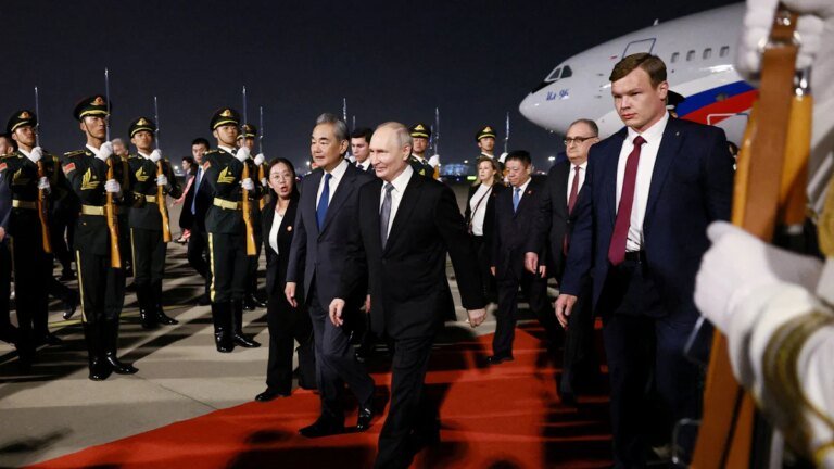 China und Russland wollen ihre „Beziehungen auf eine neue Ebene heben“ – Politik