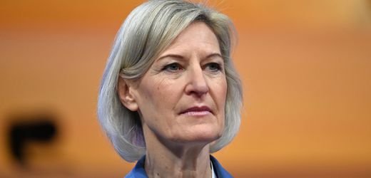 Angelika Niebler: Betrugsermittlungen gestoppt – CSU-Abgeordnete behält Immunität im EU-Parlament