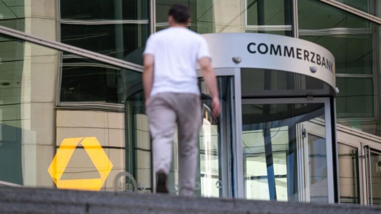 Commerzbank: Unicredit-Angebot lohnt sich aktuell nicht für Aktionäre