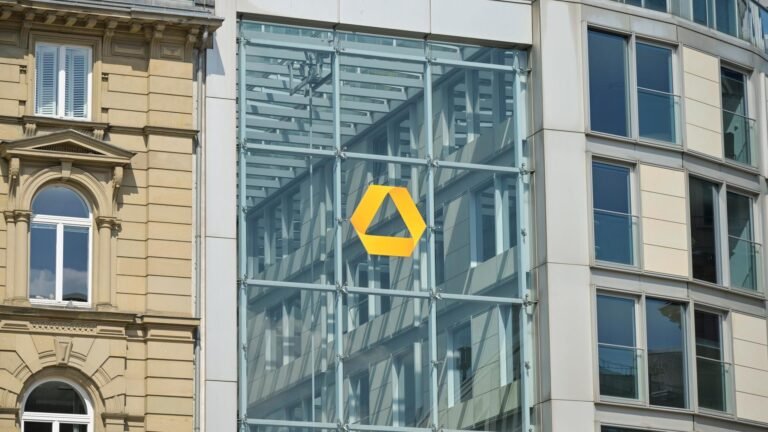 Commerzbank warnt Aktionäre vor Risiken einer Unicredit-Übernahme
