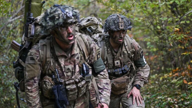 USA News: Bericht: Pentagon stoppt Entsendung von 4000 Soldaten nach Europa – Politik